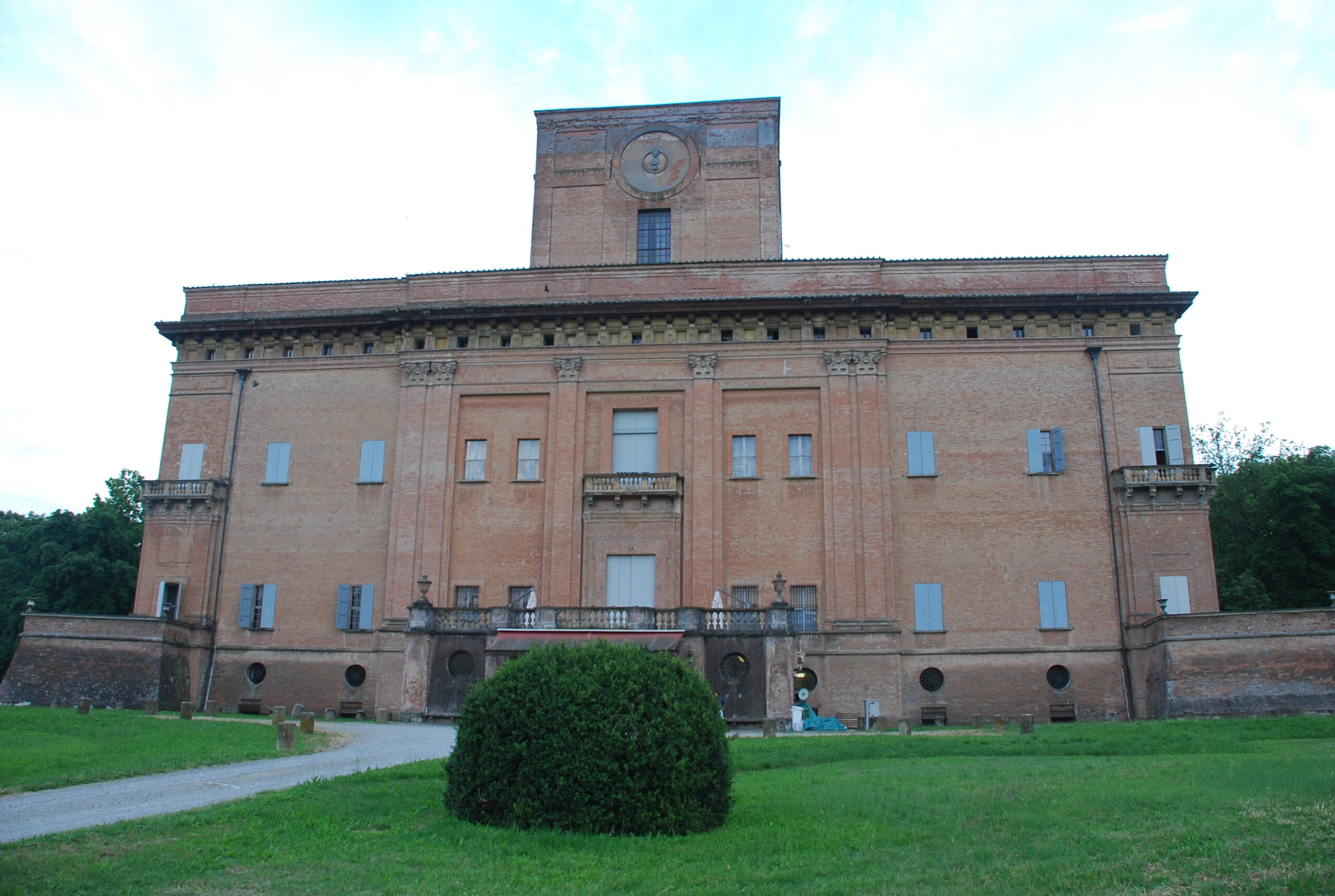 Palazzo Albergati riunione Confindustria Emilia Centro